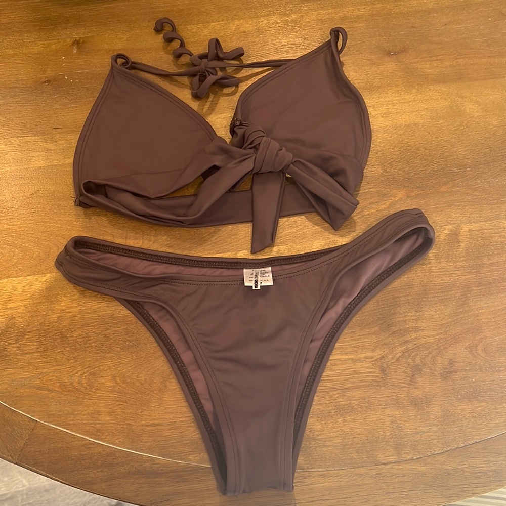 Women’s 2 piece purple Fashion Nova bikini